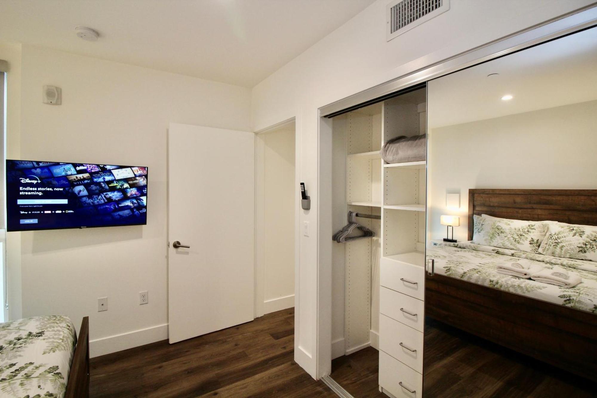 Los Angeles Premium Suites With Free Parking Room photo